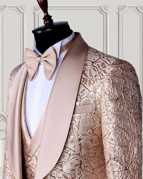 Champagne metallic patterned tuxedo detail
